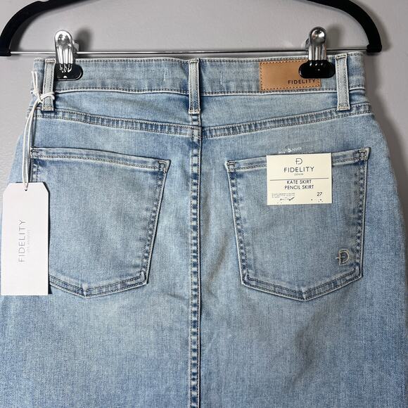 Fidelity Denim Kate Skirt Women’s Pencil Jean Blue Light Wash Size 27 NWT $188 - Picture 9 of 9